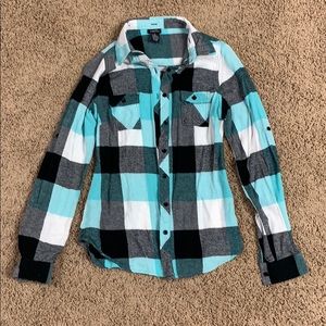Rue 21 Plaid Long Sleeve Button Down